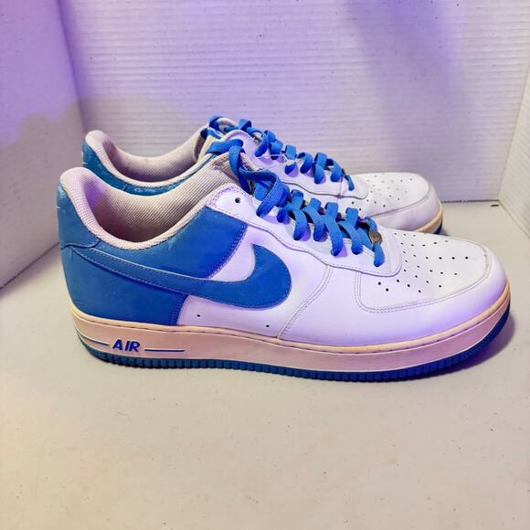 Nike Air SZ 15 light blue and white in Great condition with some scuffs - Picture 8 of 8